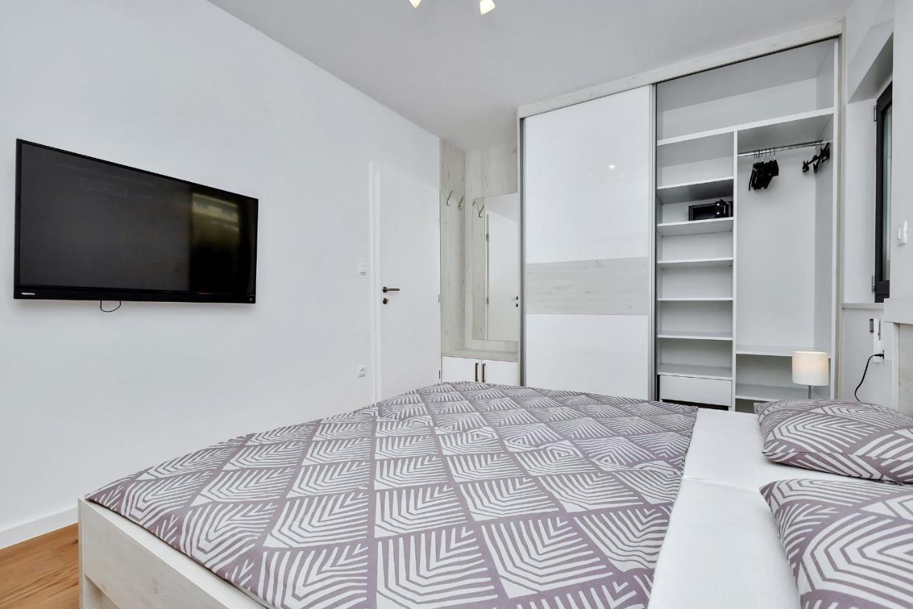 Luxury Apartment Sidro With Free Beach Parking Makarska Exteriör bild
